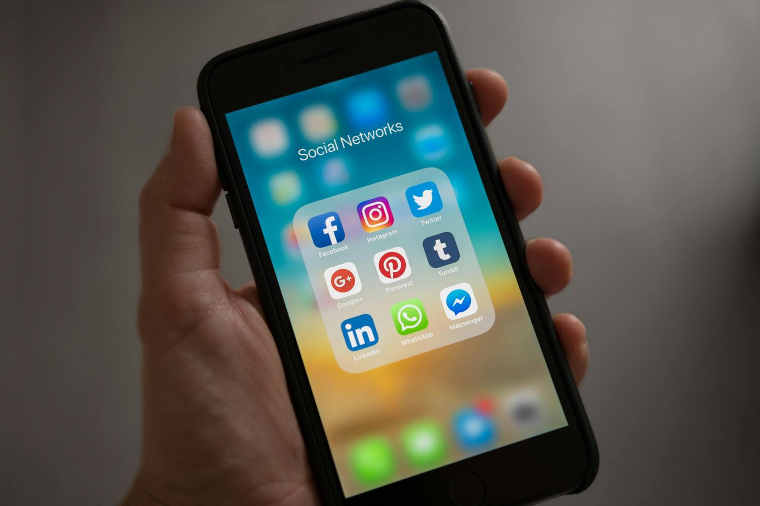 Smartphone screen displaying social media app icons